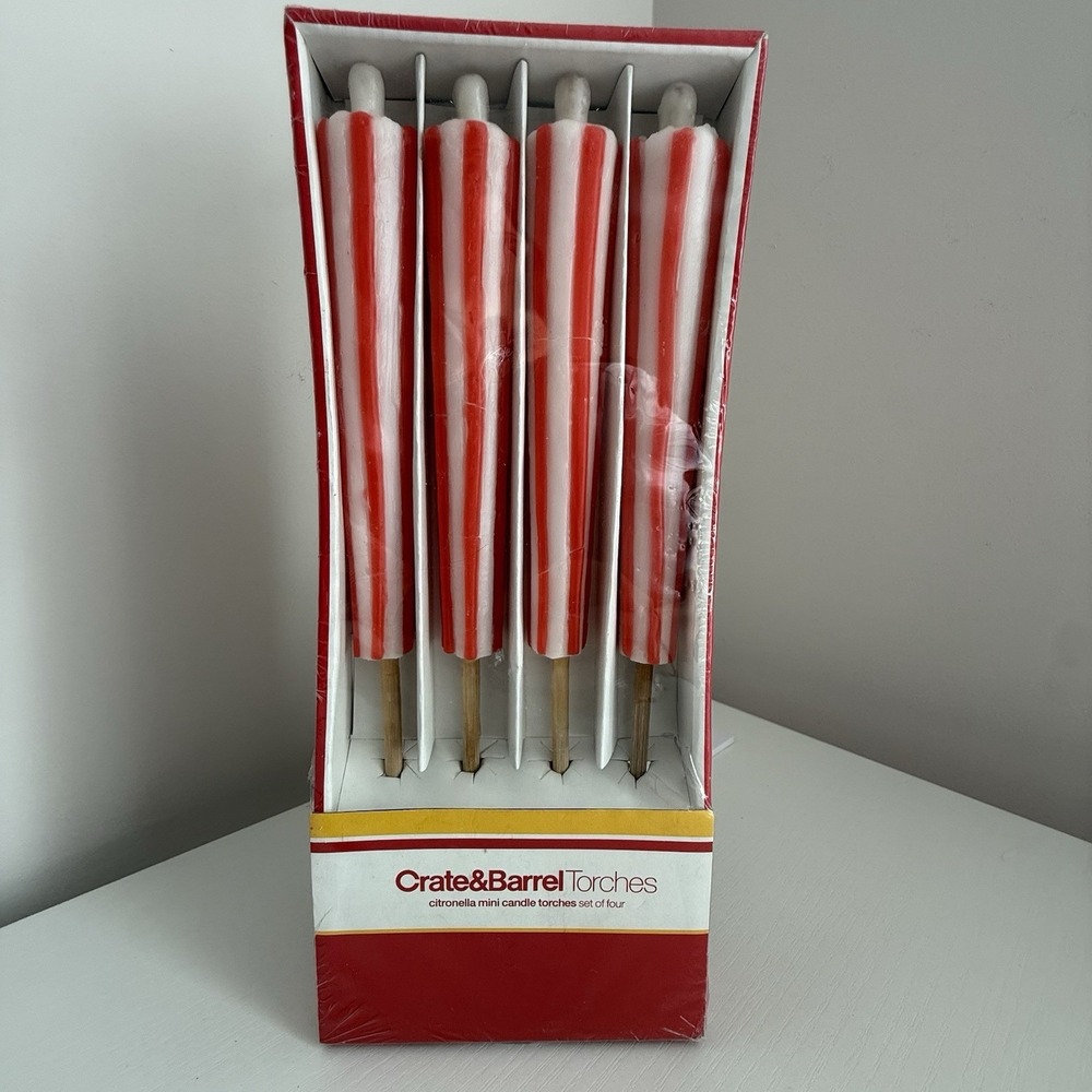 CRATE & BARREL SET OF 4 OUTDOOR WAX TORCHES WITH CITRONELLA (NEW)